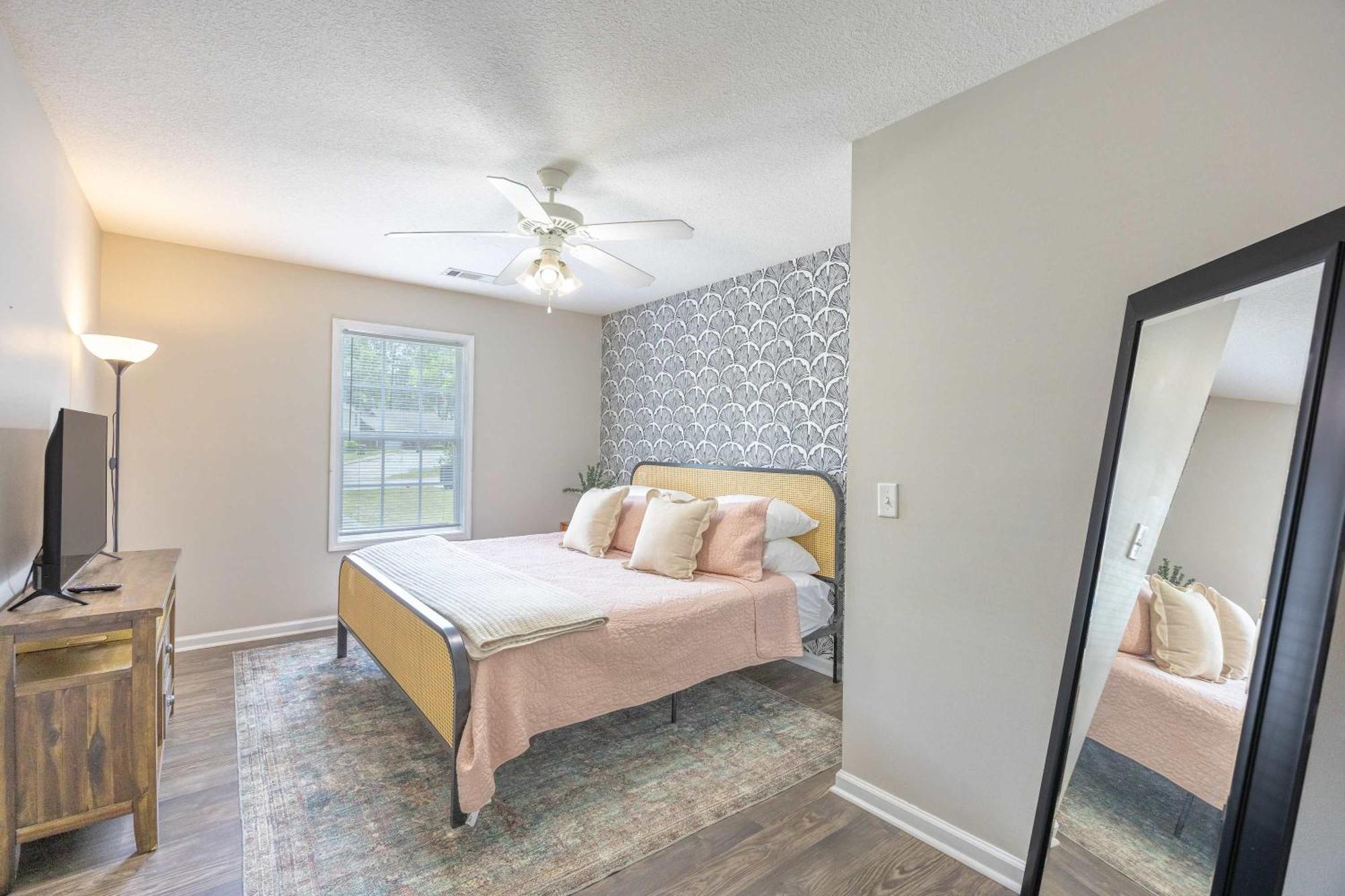 Cozy And Contemporary Villa 1 Mile From Gsu Statesboro Exterior photo