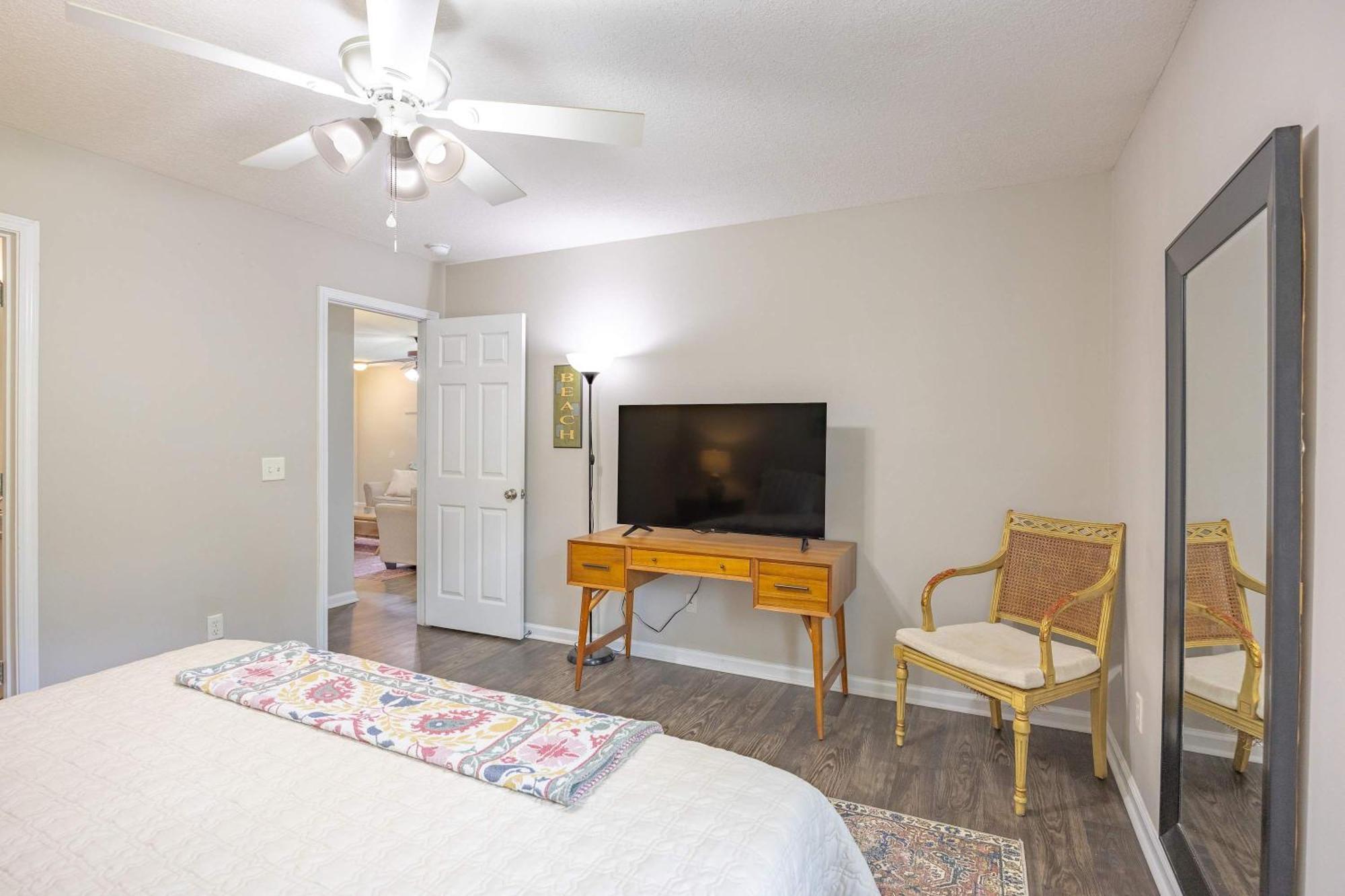 Cozy And Contemporary Villa 1 Mile From Gsu Statesboro Exterior photo